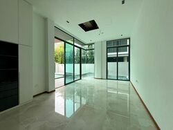 East Coast Drive (D15), Terrace #515463061